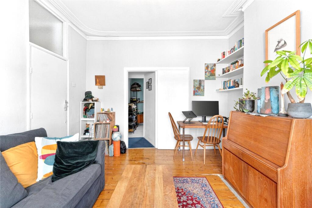 Apartment in London, Leyton - View 4