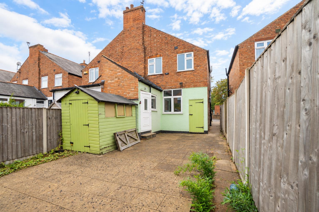 House in Nottingham - View 2