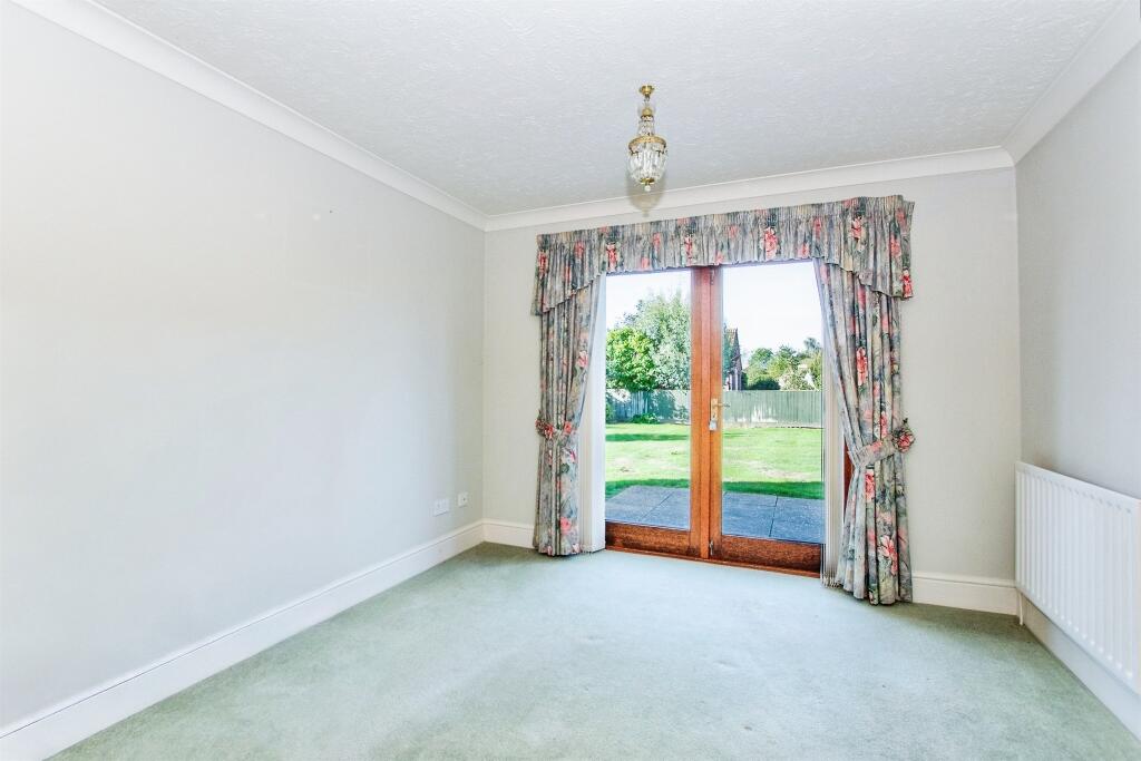 House in South Holland, Sutton St. James - View 3