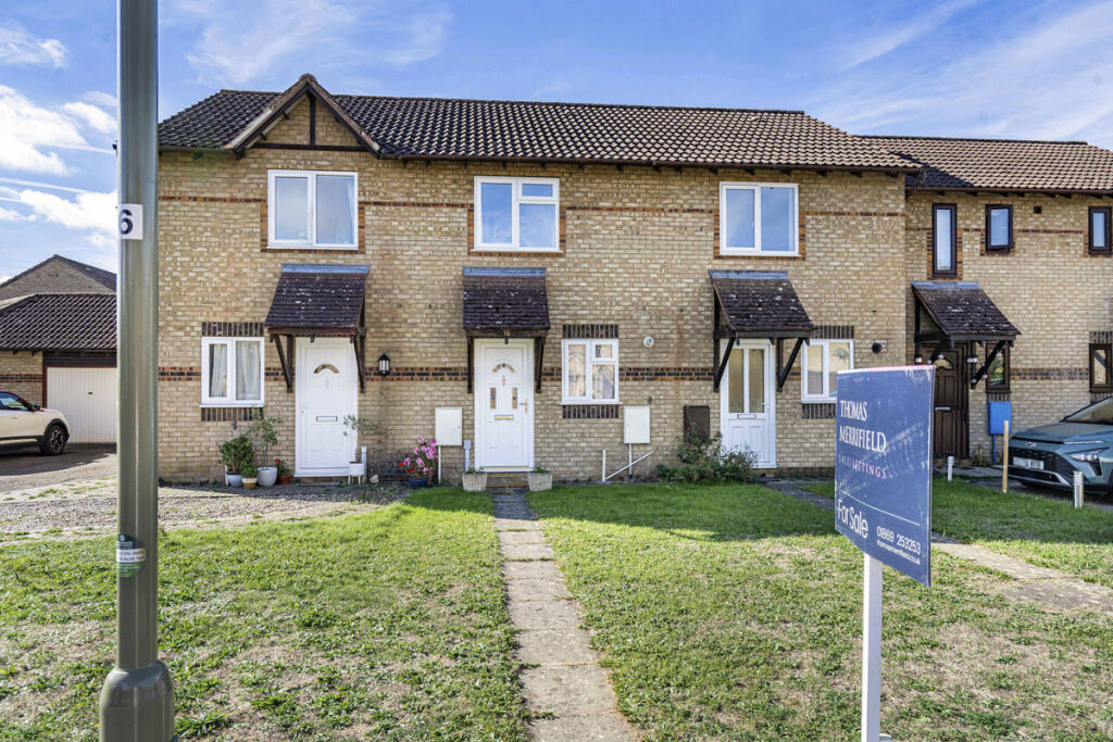 Main image of property: Hornbeam Road, Bicester, OX26
