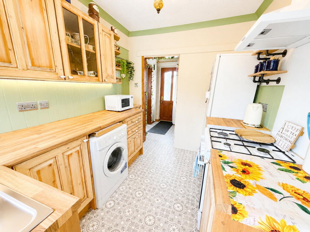 House in Dudley, Dudley Fields, Pensnett - View 5