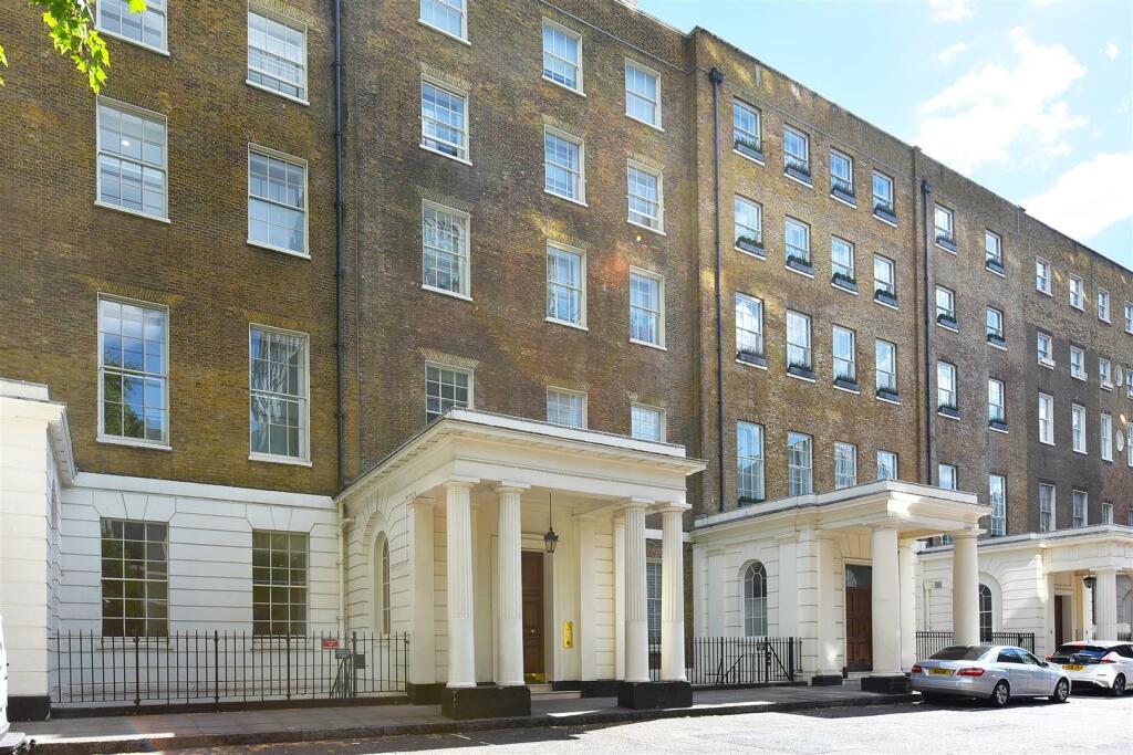 1-bed flat on Connaught Place, Marble Arch W2, £695,000