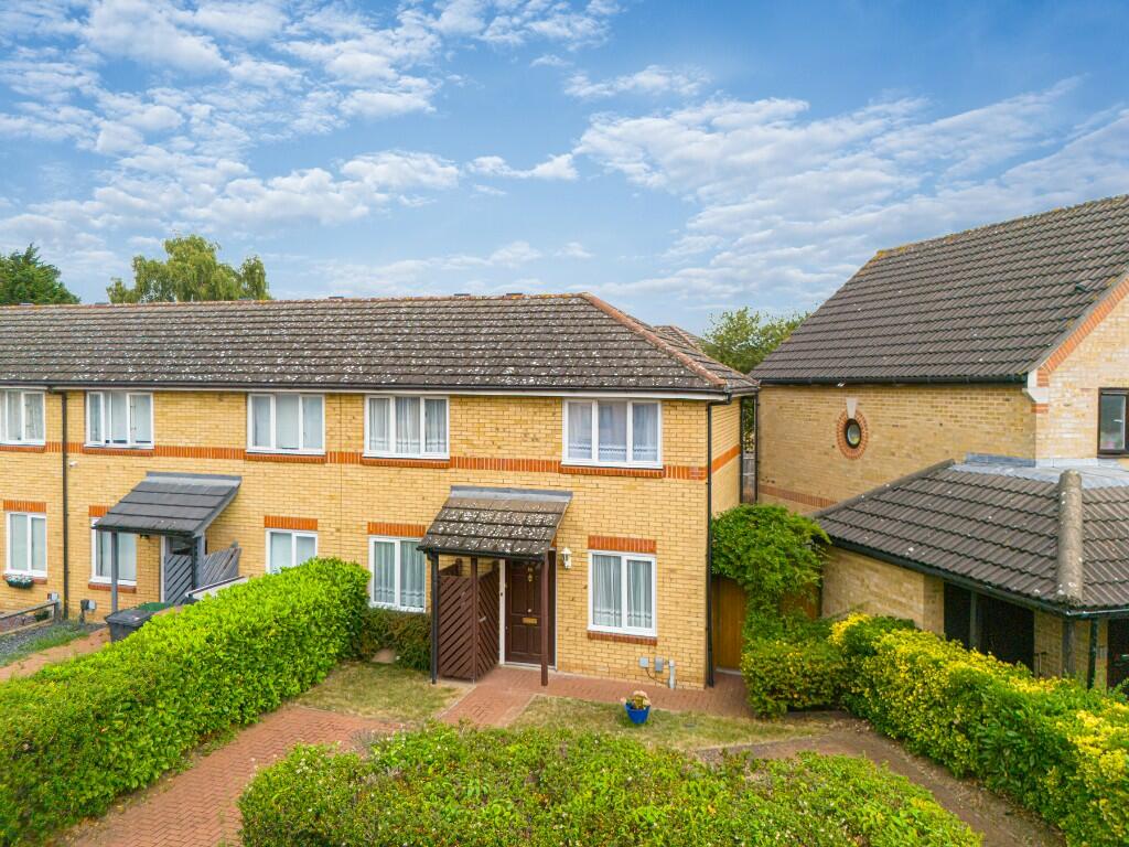 2-bed terraced on Heaton Close, London, E4, £435,000