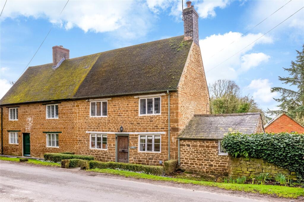 Main image of property: Cropredy Lane, Williamscot, Banbury, Oxfordshire, OX17