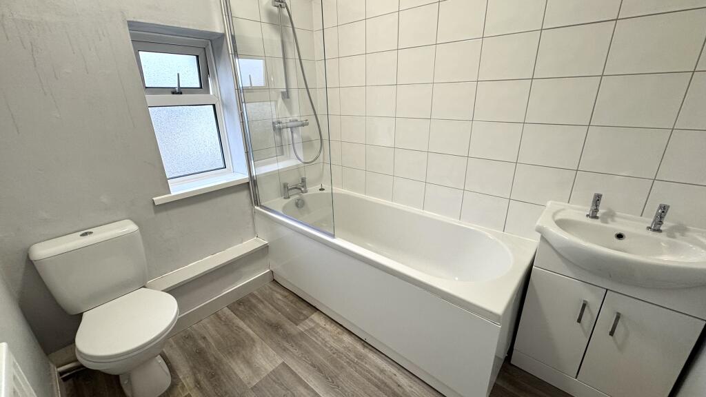 Additional image 3 of Wyndshiels, B46