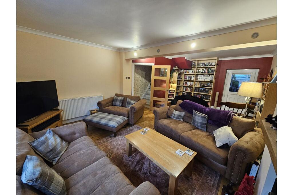 Windmill Lane, Preston On The Hill, WA4 - More