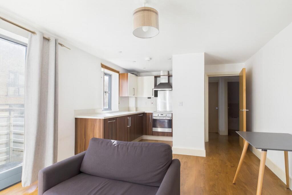 Main image of property: Coopers Yard, Hitchin, Hertfordshire