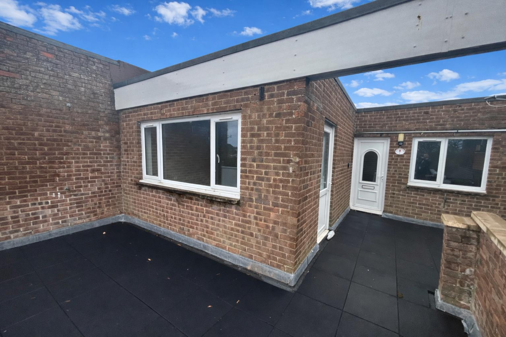 Main image of property: Freegrounds, Hedge End, Southampton