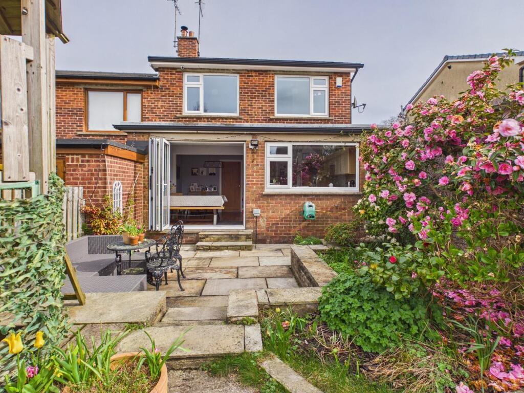 Additional image 19 of Hallowes Grove, Cullingworth, Bradford