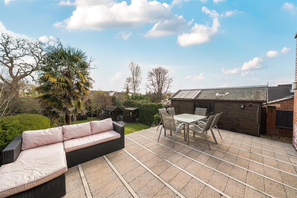 Additional image 13 of Grove Avenue, Yeovil