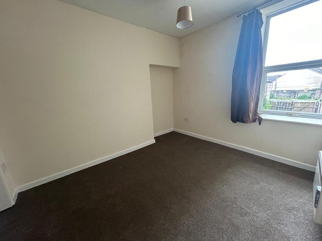 Flats 1-7 ,  London Road, Neath photo 4