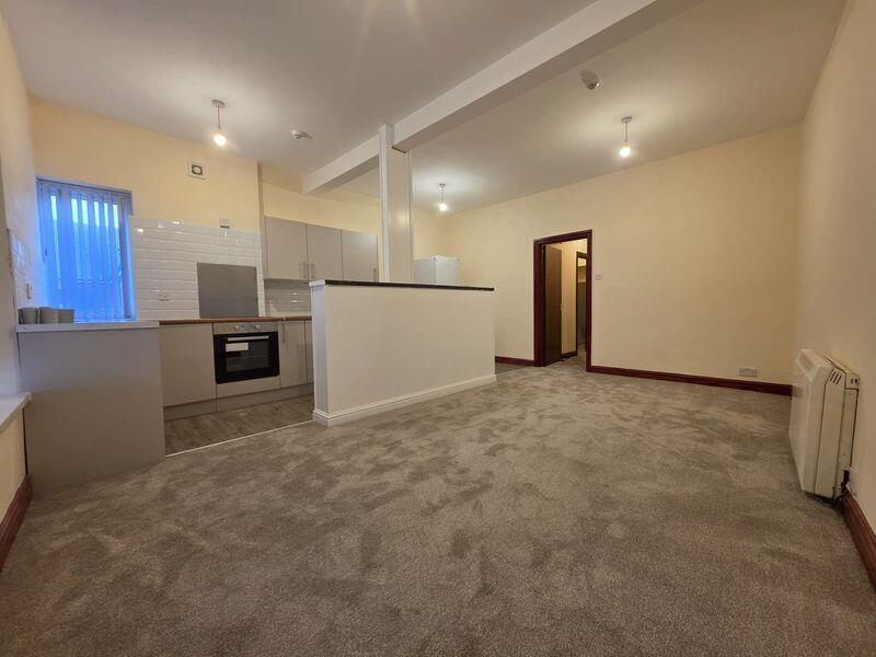 Main image of property: 1 bed flat City Road, Cardiff