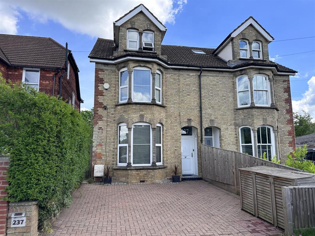 Main image of property: Faversham Road, Kennington