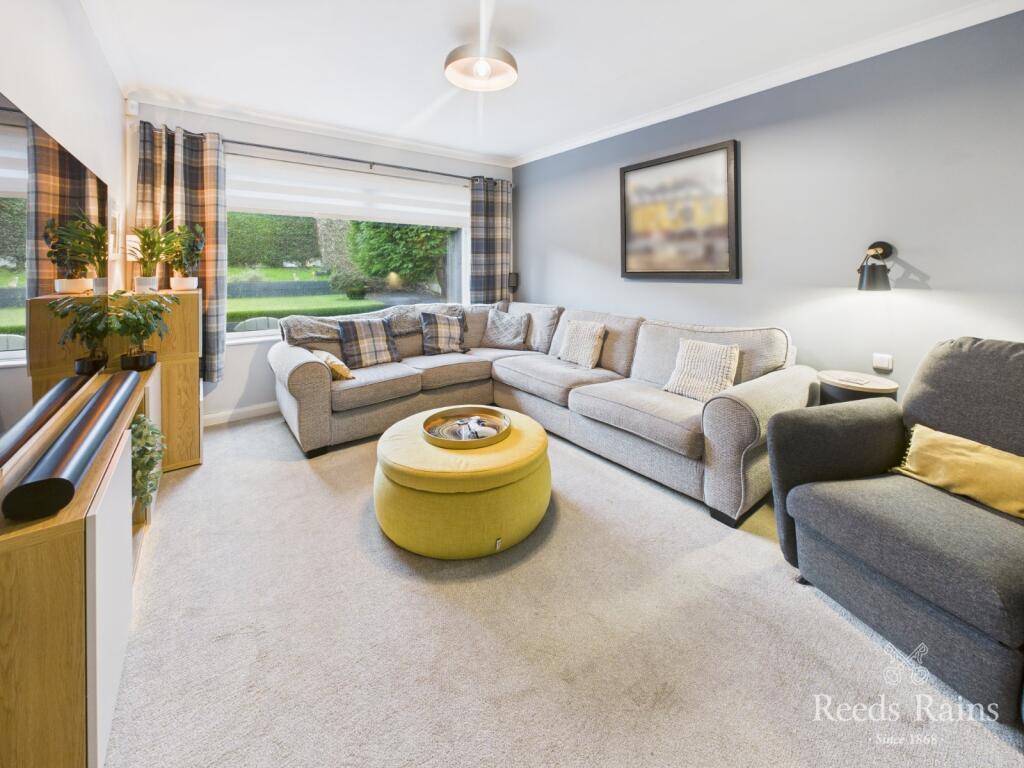 Sea View Crescent, Scarborough, North Yorkshire, YO11 photo 2
