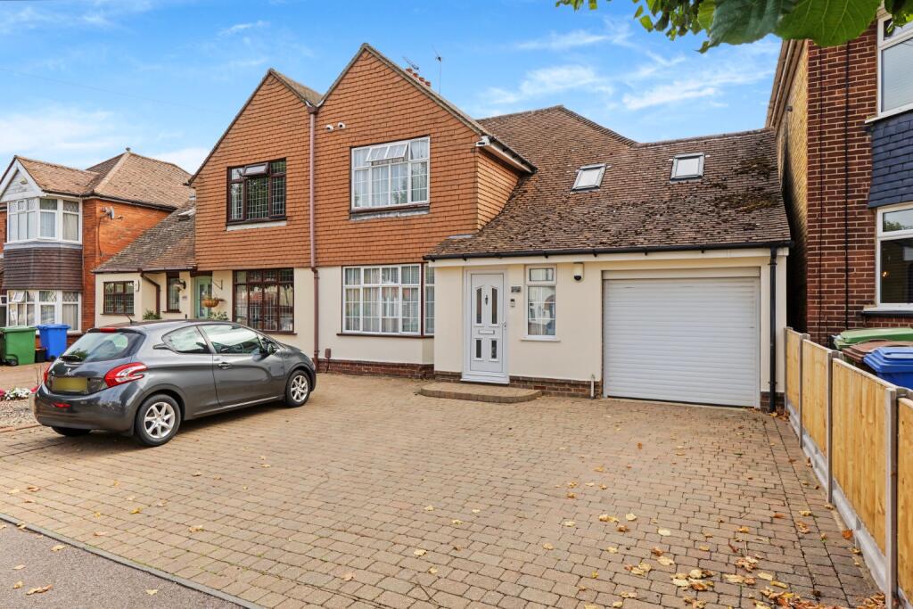Main image of property: Park Drive, Sittingbourne, Kent, ME10 1RD