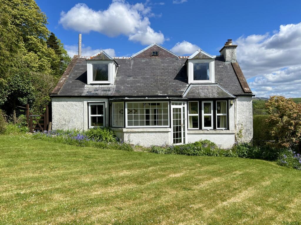 Main image of property: Clearwell Cottage, New Galloway