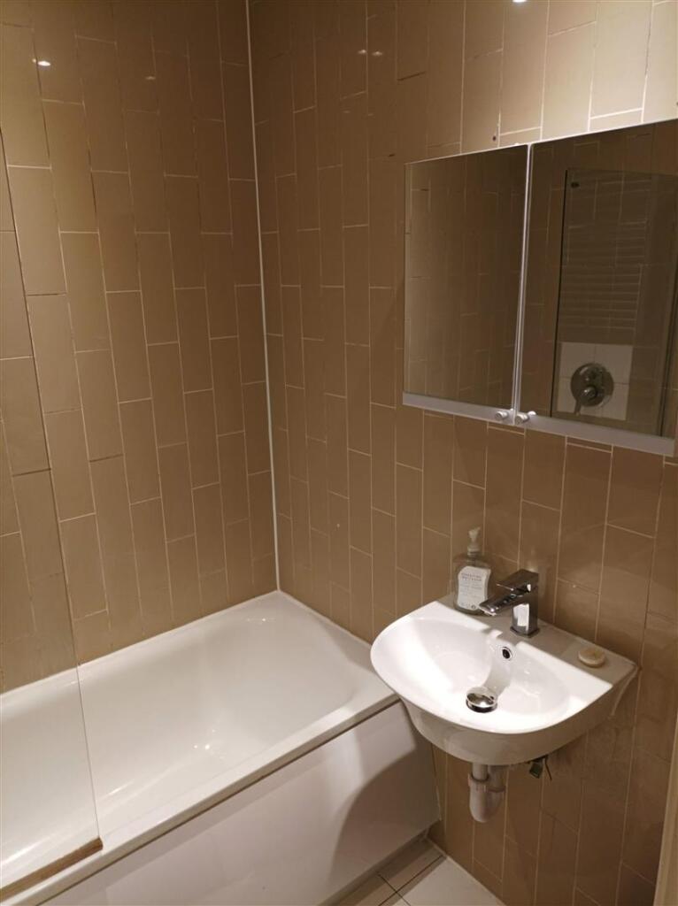 Apartment in London, Thames View - View 5