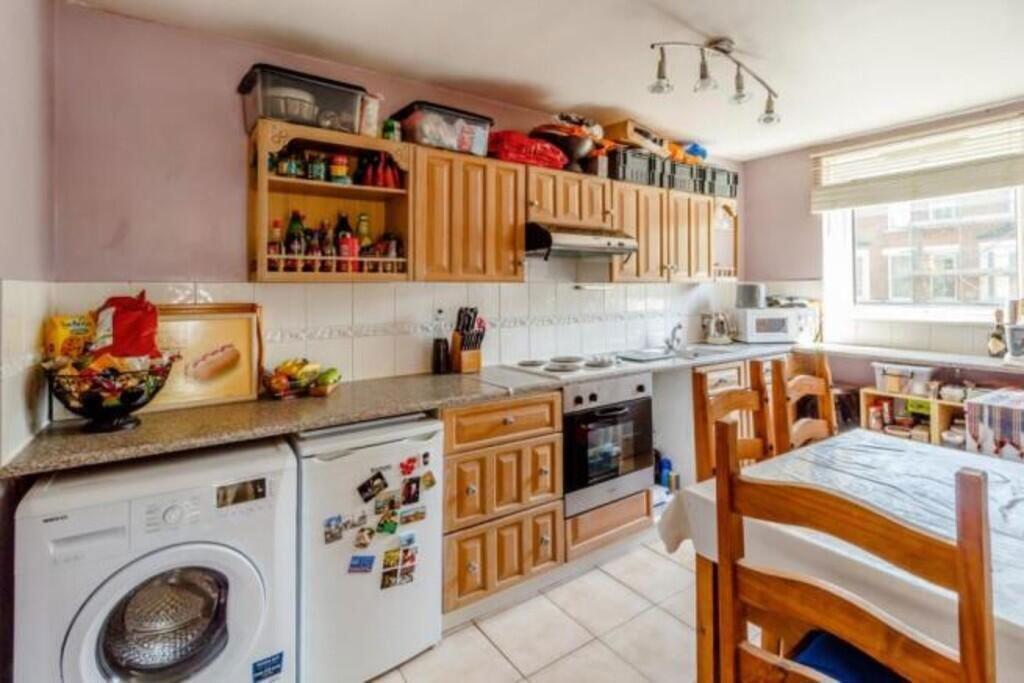 46 Fernhead Road, London, W9 3ES photo 3