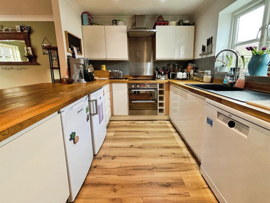 Additional image 4 of Nalder Close, Shepton Mallet