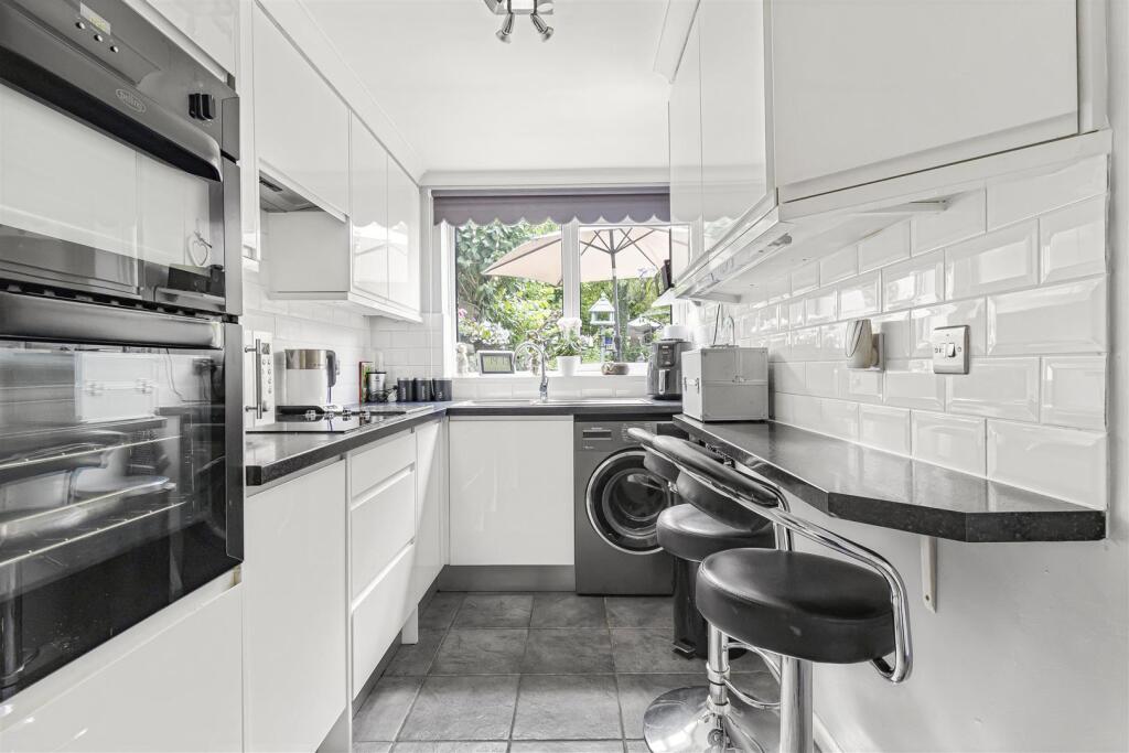 House in West Suffolk, Haverhill - More