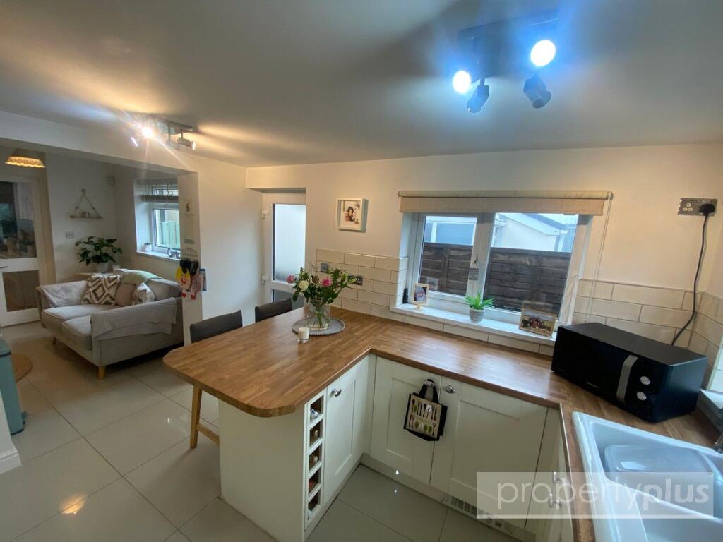 House in Porth, Tonyrefail - View 5
