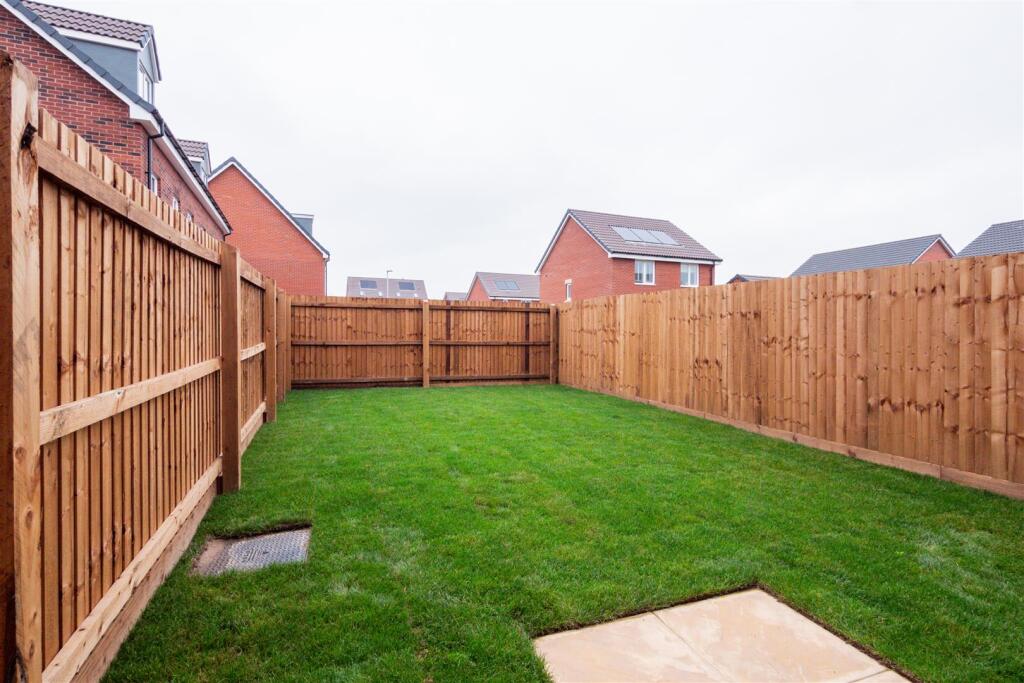 House in Nottingham - View 2