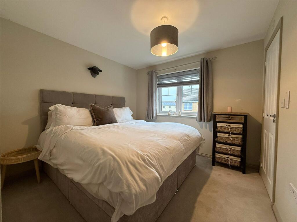 Kestral Drive, Carlton Miniott, Thirsk, North Yorkshire, YO7 photo 4