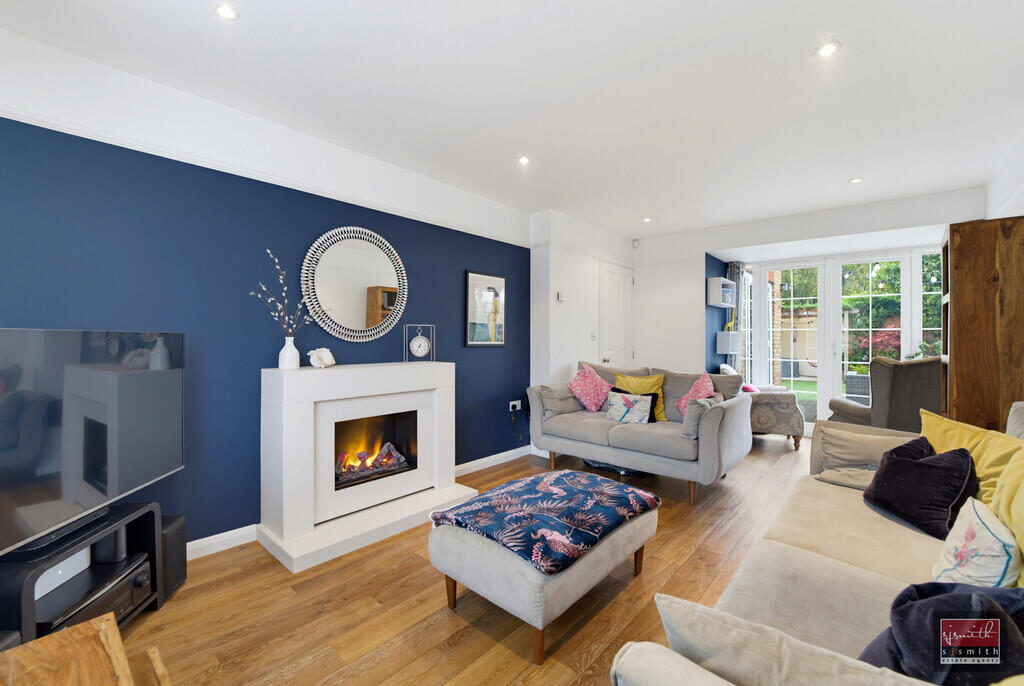 House in Spelthorne, Surrey - View 2