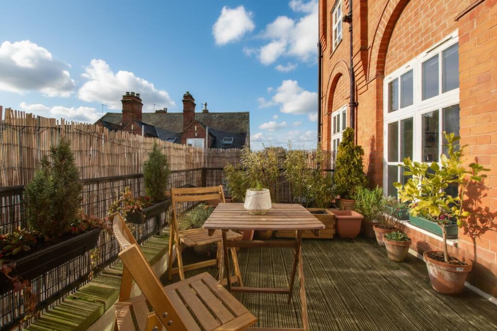 Apartment in Leicester, City of Leicester - View 4