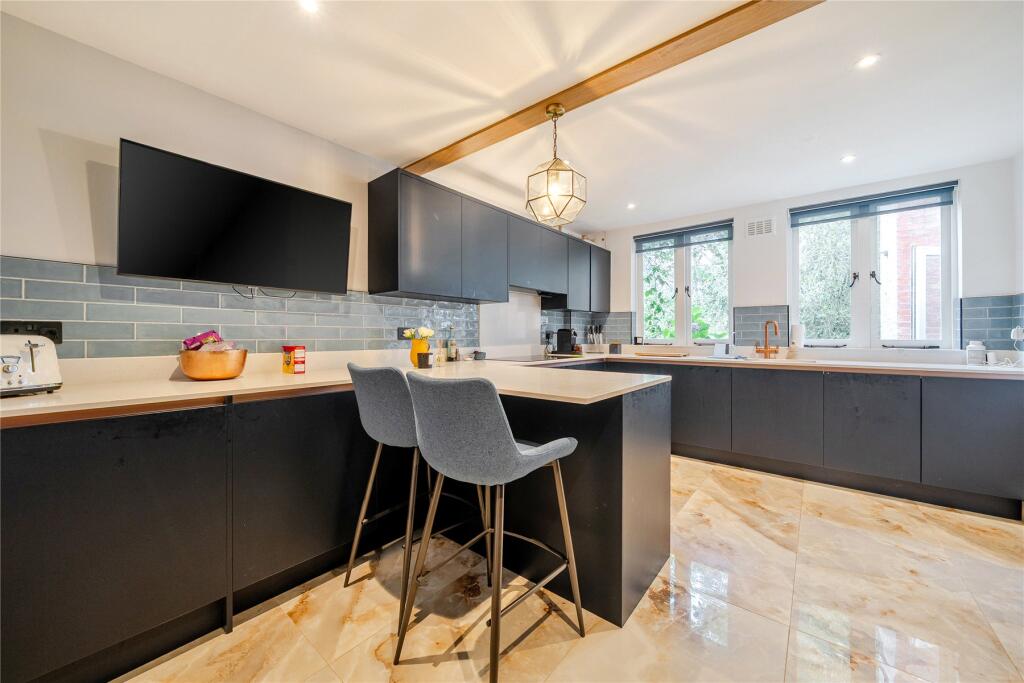 Bickley Park Road, Bromley photo 2