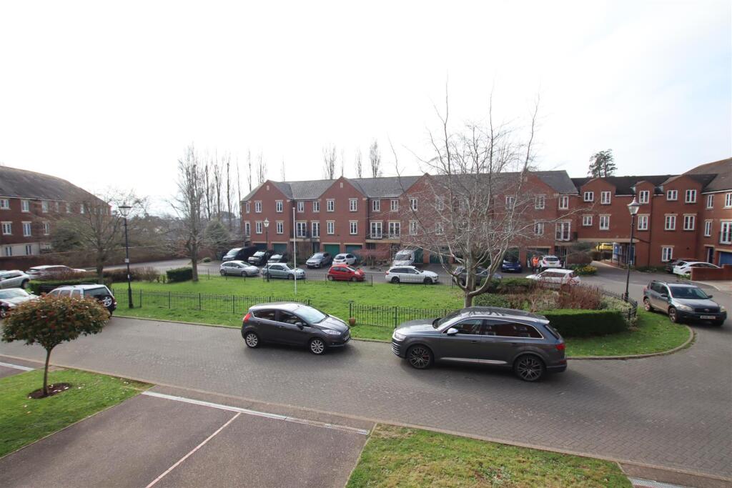 Gras Lawn, Exeter photo 4