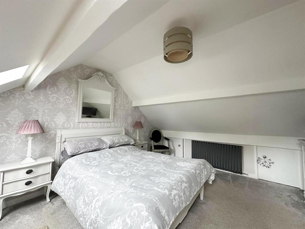Additional image 38 of Ladymead, Glenlyon Avenue, Keighley