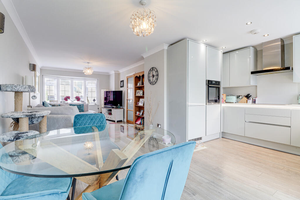 House in St Albans - View 3