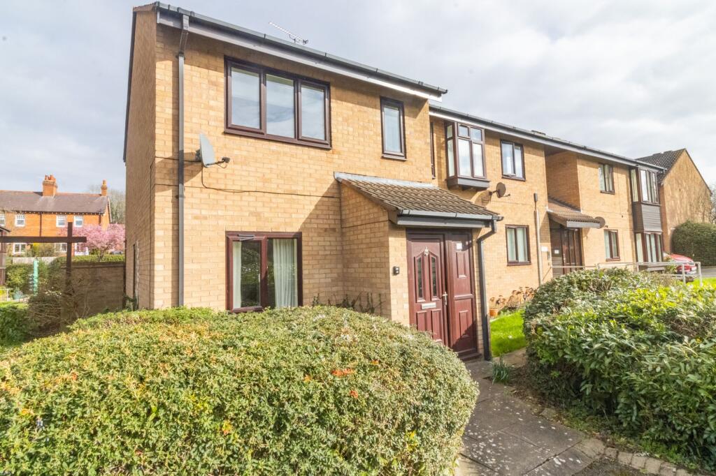Main image of property: Fern Close, Thurnby, LE7