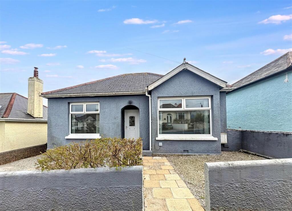 Main image of property: FALMOUTH