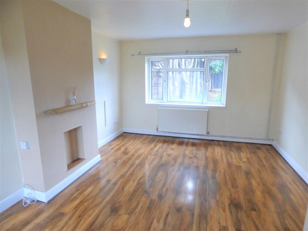 House in Kingston upon Thames - View 2
