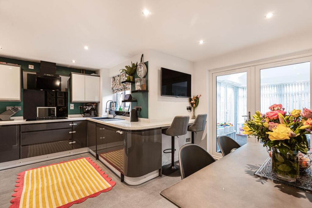 Main image of property: Abbotsbury Way, Swindon, SN25