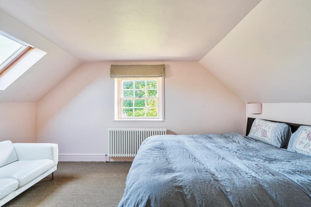 House in Wellow, Bath and North East Somerset - More