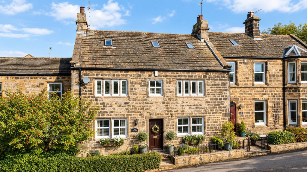 5-bed house on The Tudors, Adel Mill, £750,000