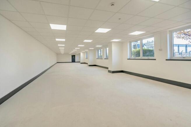 8668603-interior35-800.jpg