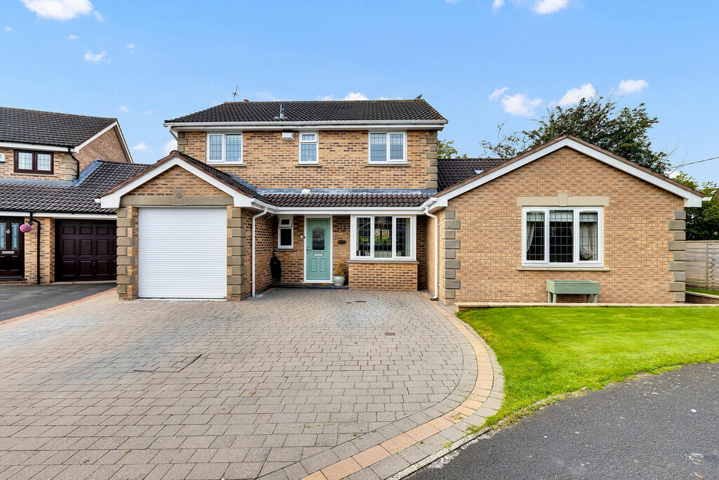 5-bed detached on Barrington Drive, Middlewich, £400,000