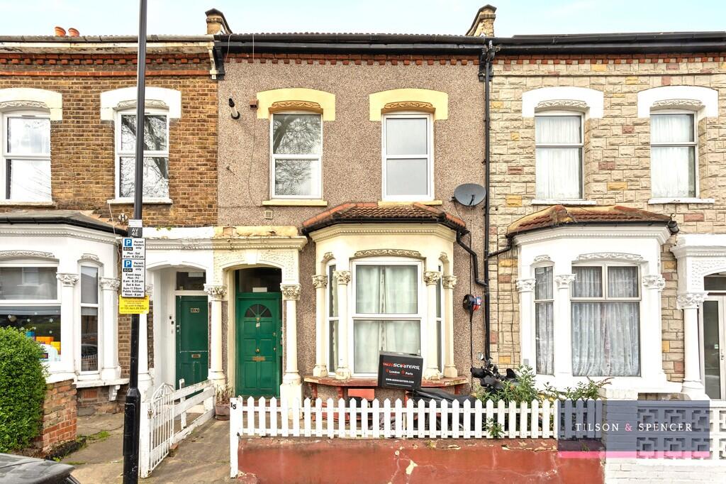 Main image of property: The Avenue, London, N17