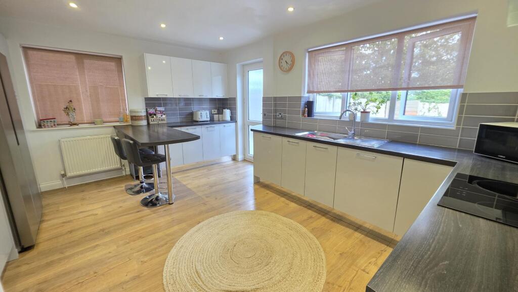 House in North Kesteven, Sleaford - View 2