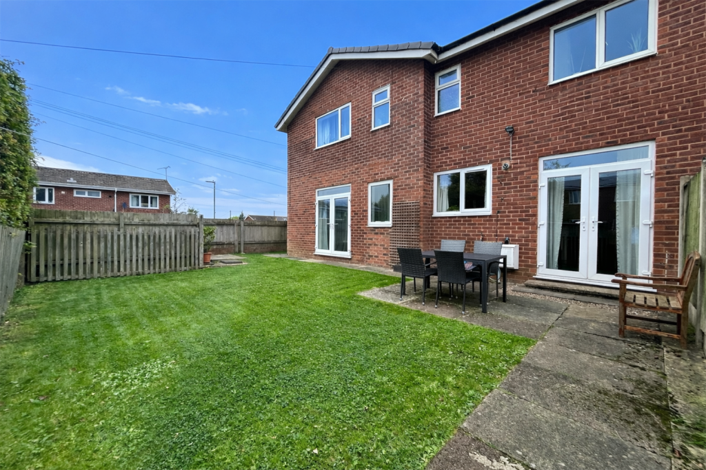 Main image of property: Longridge, Knutsford