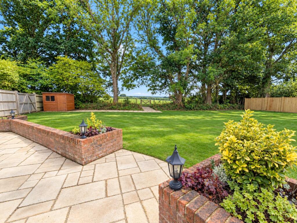 House in Southampton - View 4