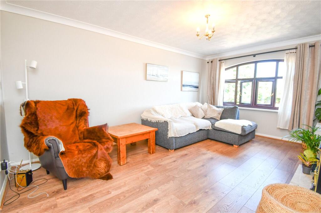 Telfords Quay, South Pier Road, Ellesmere Port - More