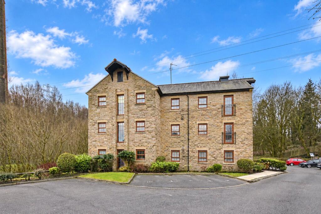Main image of property: Paperhouse Close, Rochdale, Greater Manchester, OL11