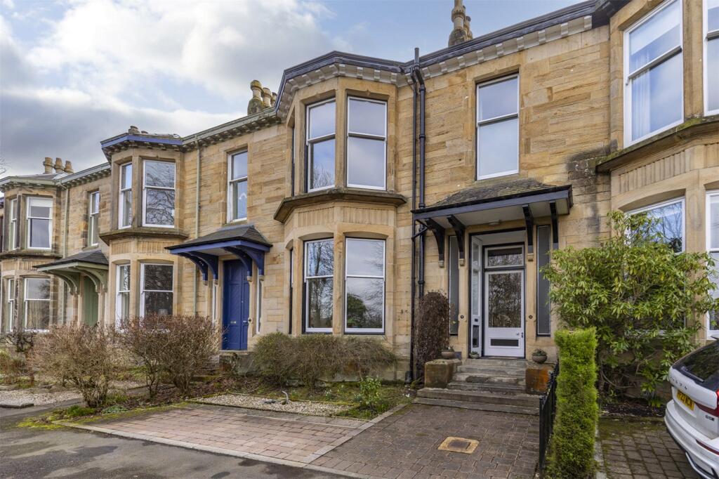 Main image of property: Victoria Terrace, Dullatur, Glasgow, North Lanarkshire, G68