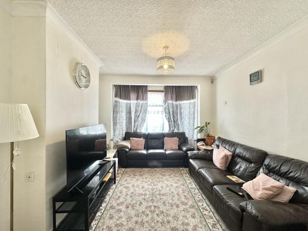 House in Southall - View 2