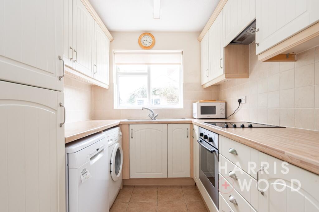 Elizabeth Way, Wivenhoe, Colchester, Essex, CO7 photo 3